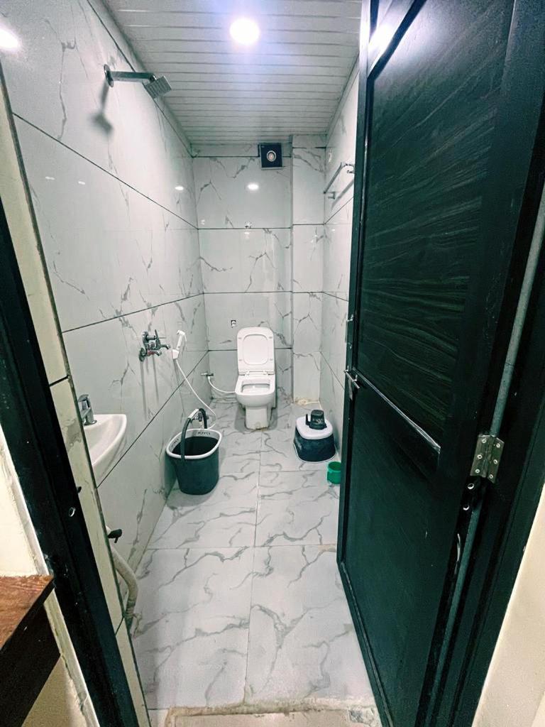 Green Leaf Hotel Ujjain Exterior foto